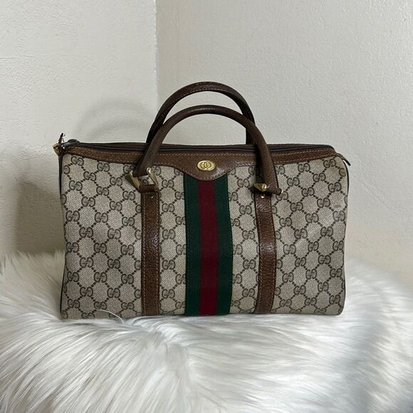 💯Authentic Gucci Boston Handbag with Cherryline 🍀 - Picture 15 of 16